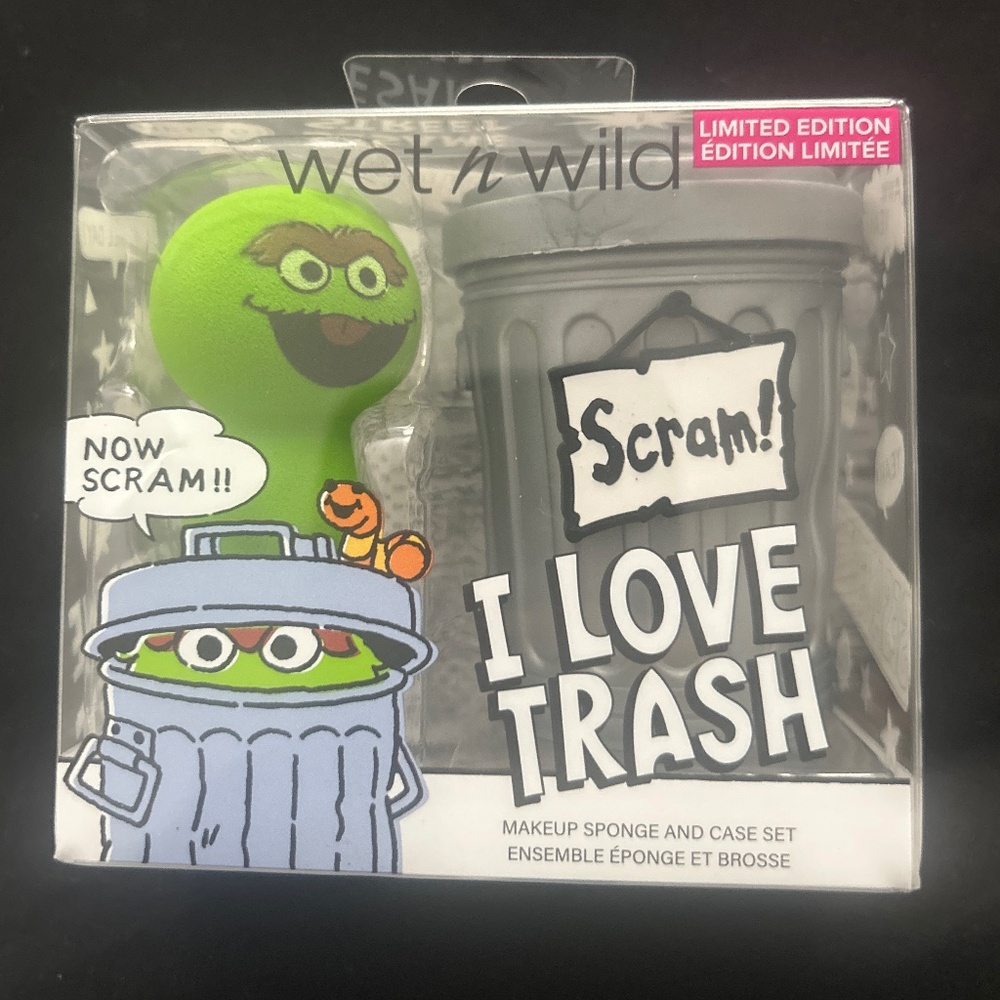 Wet n Wild Limited Edition Make Up Sponge & Case set